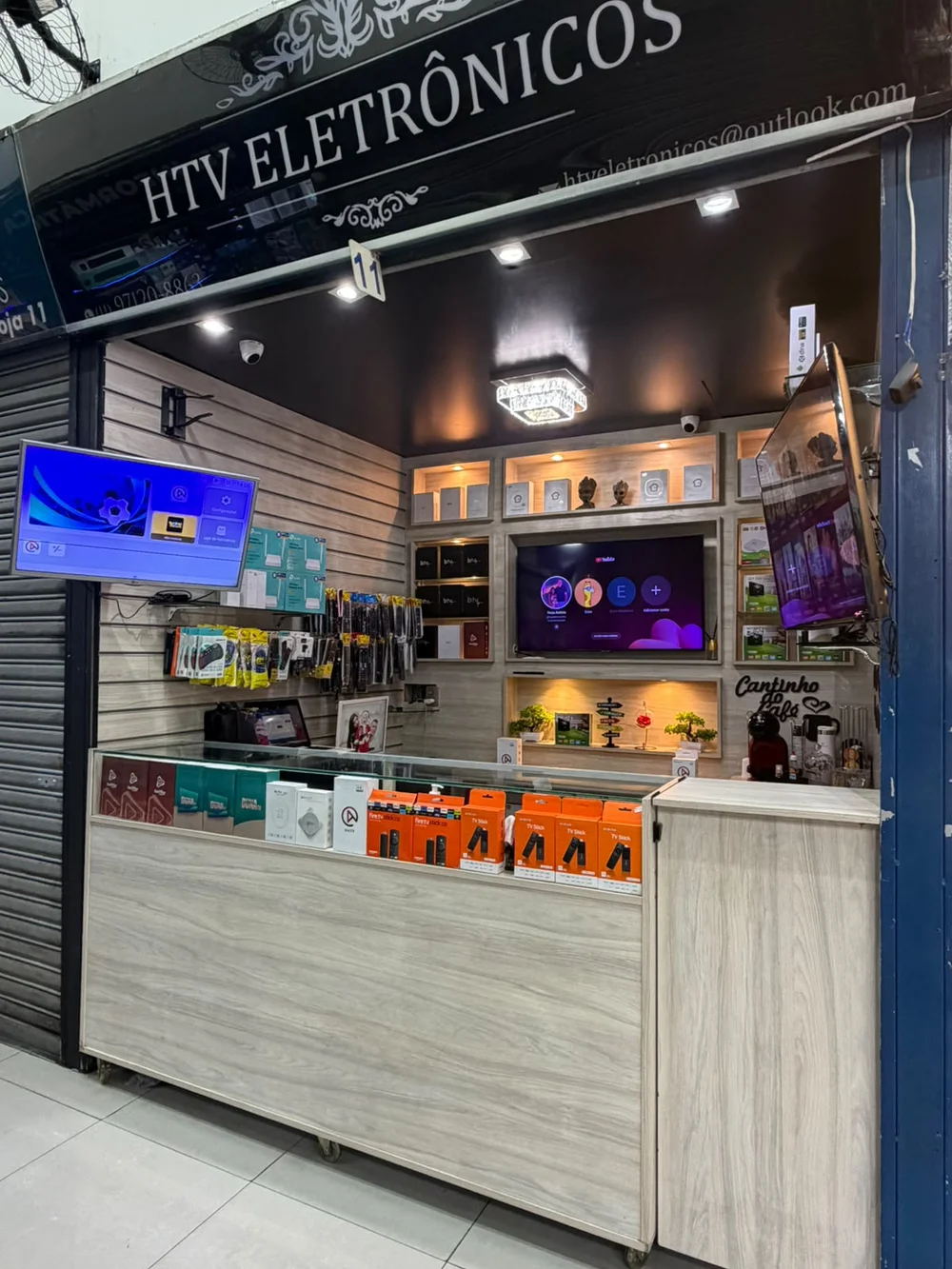Estoque e balcão real da HTV Eletrônicos